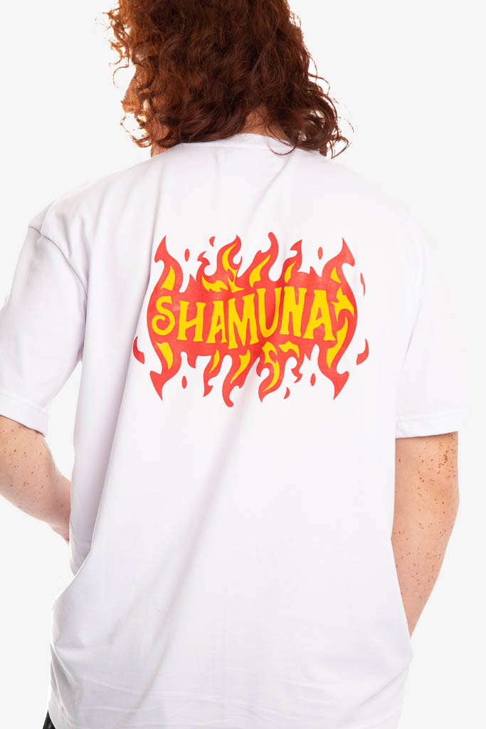 CAMISETA BLANCA SHAMUNA FIRE