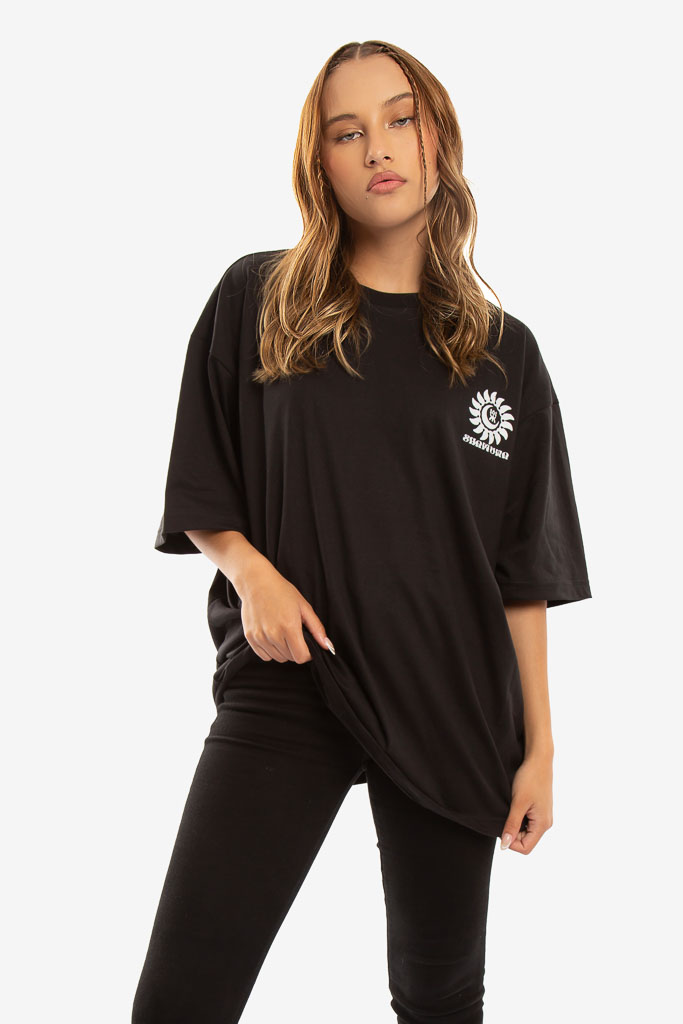 CAMISETA NEGRA RISE WITH THE SUN