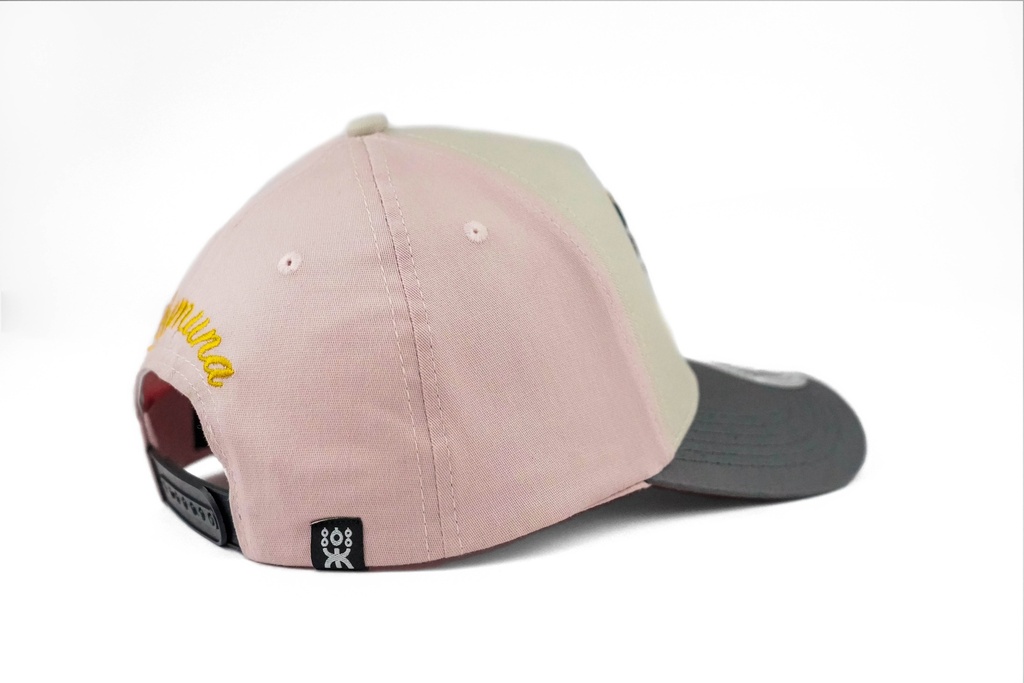 BEIGE/SALMON/ BLACK GOLFER SNAPBACK BLACK LOGO