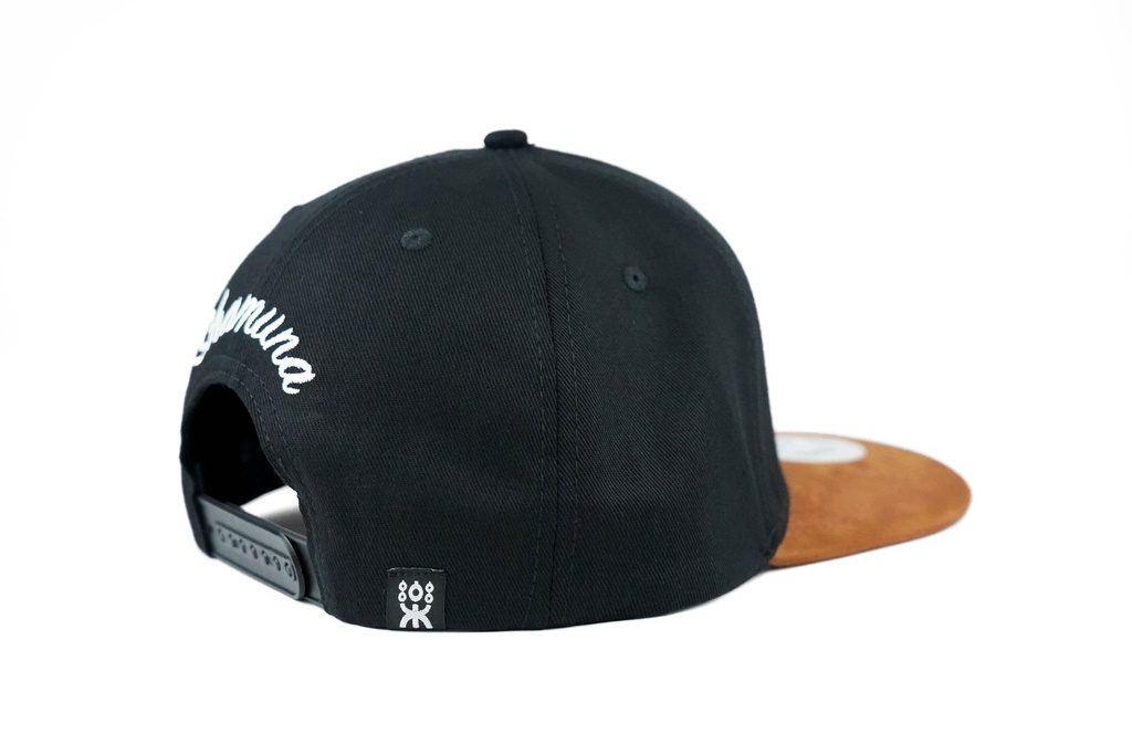 BLACK/BROWN URBAN SNAPBACK WHITE LOGO