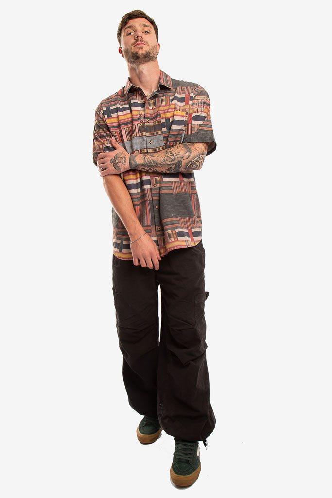 CAMISA MC AFRICAN PATTERN CAFÉ