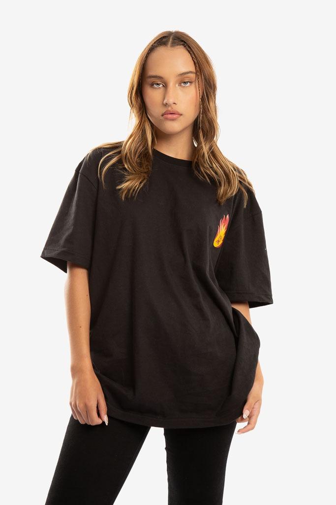 CAMISETA NEGRA SHAMUNA FIRE